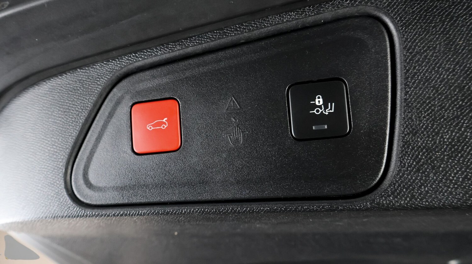 Used Peugeot 3008 2021 for sale - 77428367: Photo 22