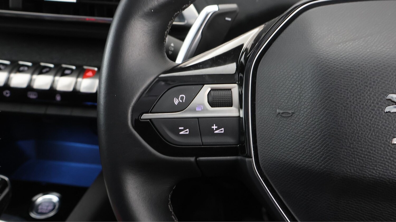 Used Peugeot 3008 2021 for sale - 77428367: Photo 24