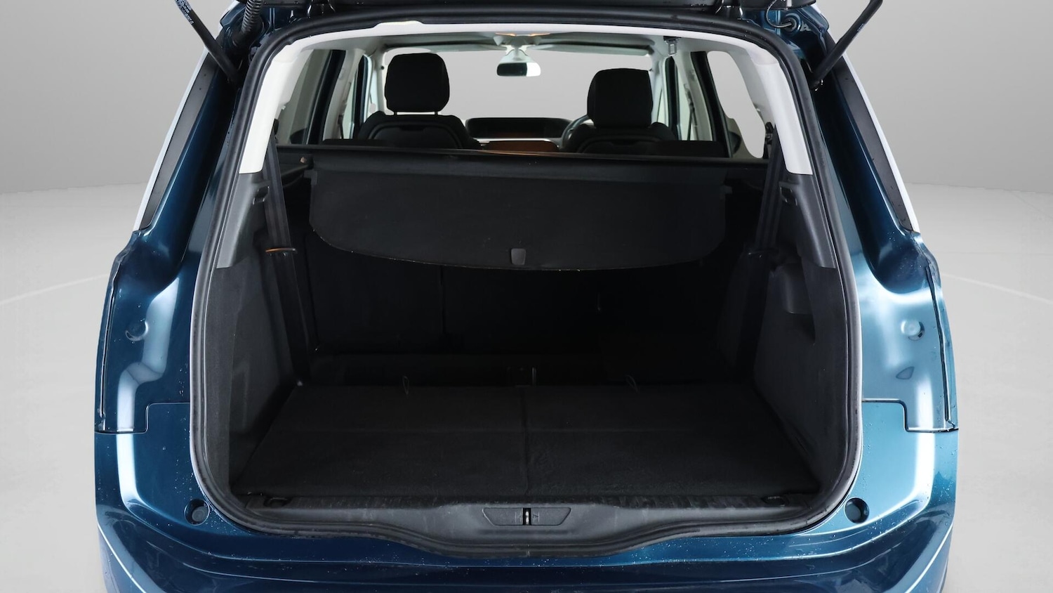 Used Citroen C4 Grand Picasso 2022 for sale - 76336129: Photo 18