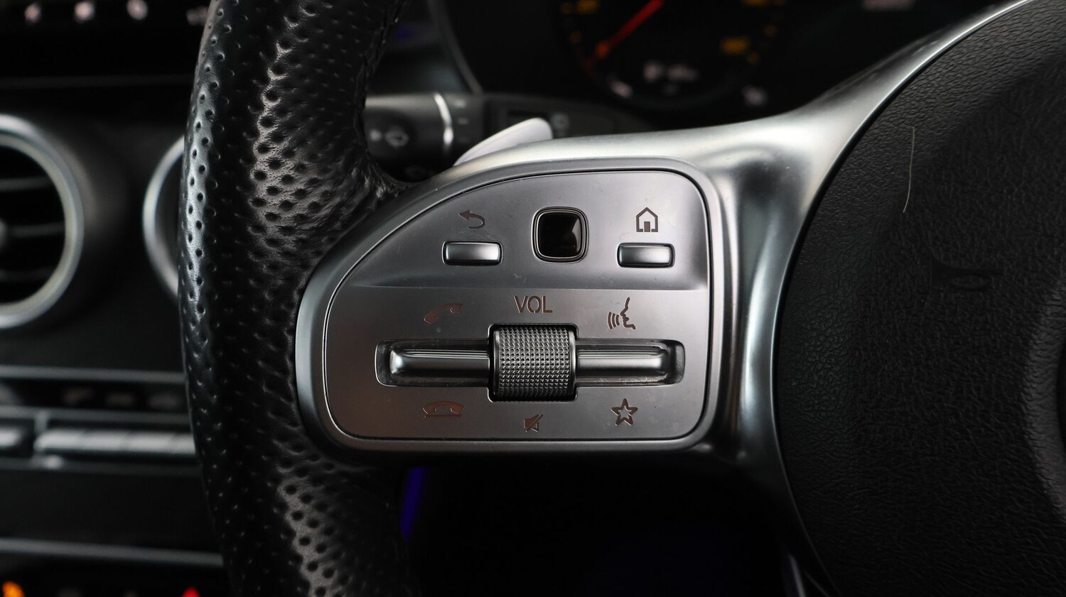 Used Mercedes-Benz GLC 2020 for sale - 78011466: Photo 23