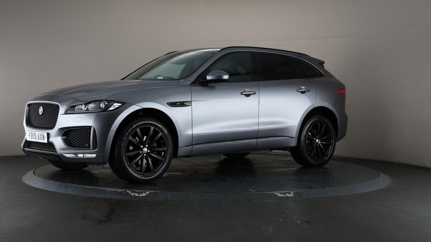 Used Jaguar F-Pace 2019 for sale - 76109301: Photo 43
