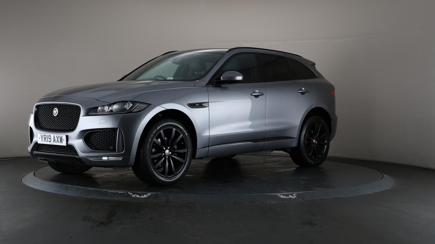 Used Jaguar F-Pace 2019 for sale - 76109301: Photo 44