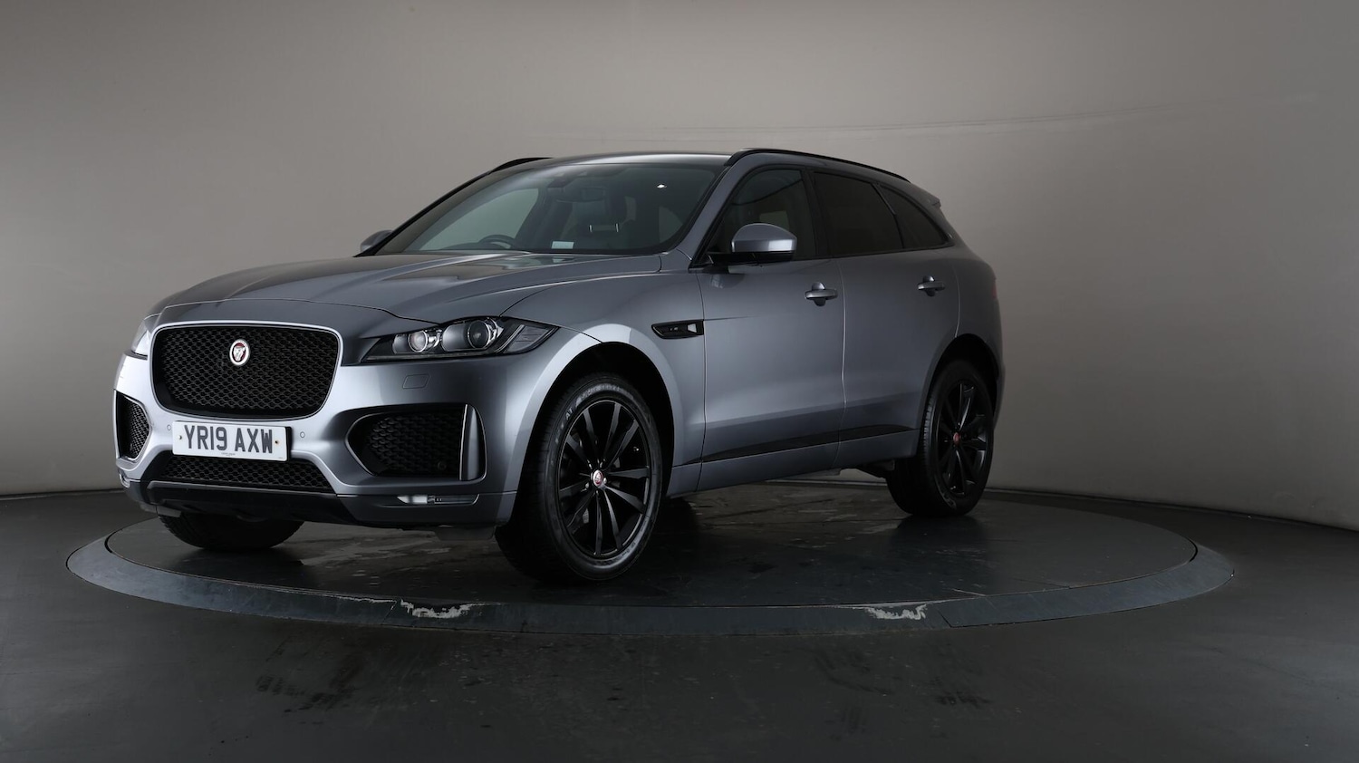 Used Jaguar F-Pace 2019 for sale - 76109301: Photo 45