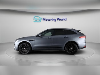 Used Jaguar F-Pace 2019 for sale - 76109301: Photo 4