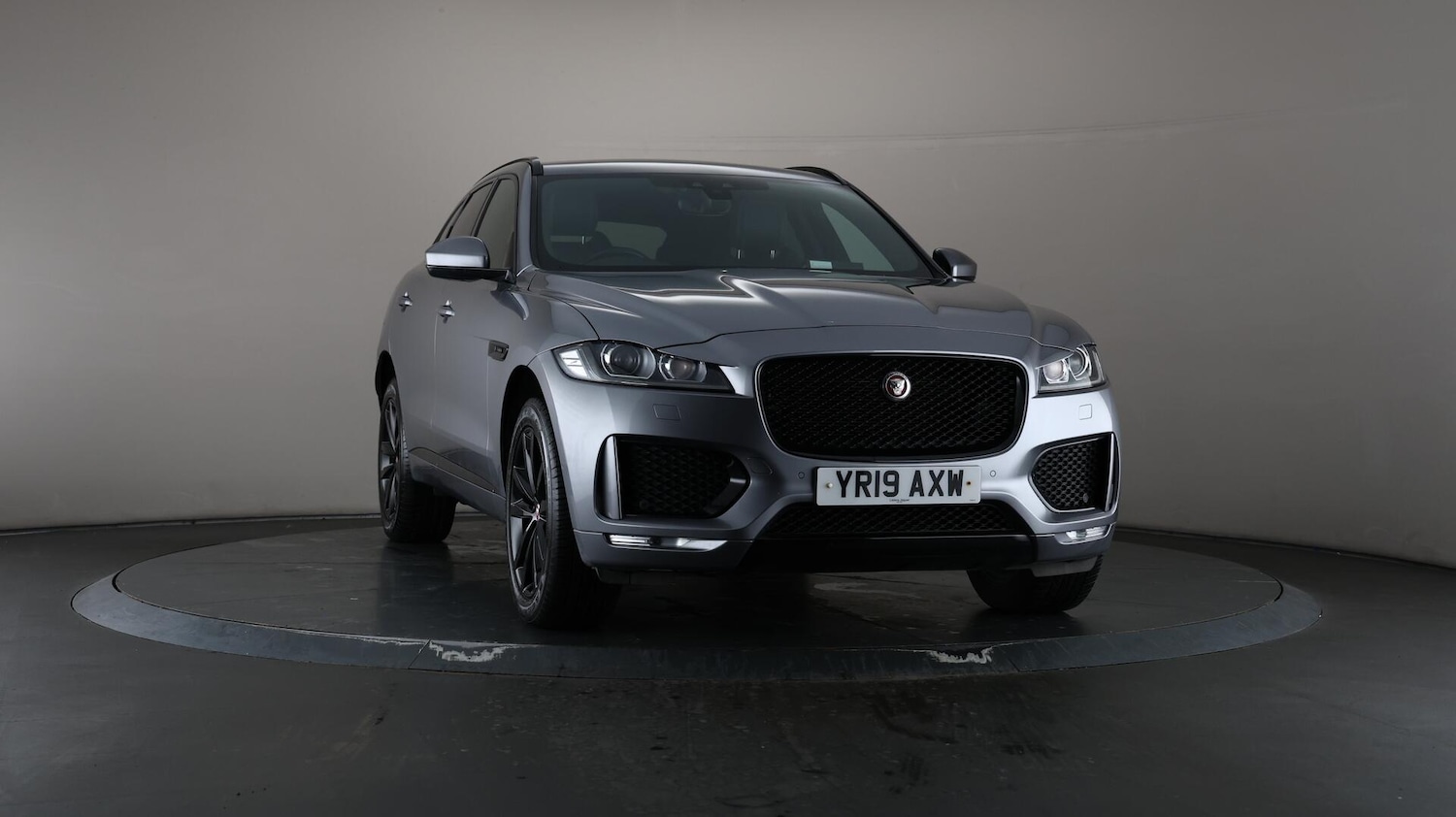 Used Jaguar F-Pace 2019 for sale - 76109301: Photo 52