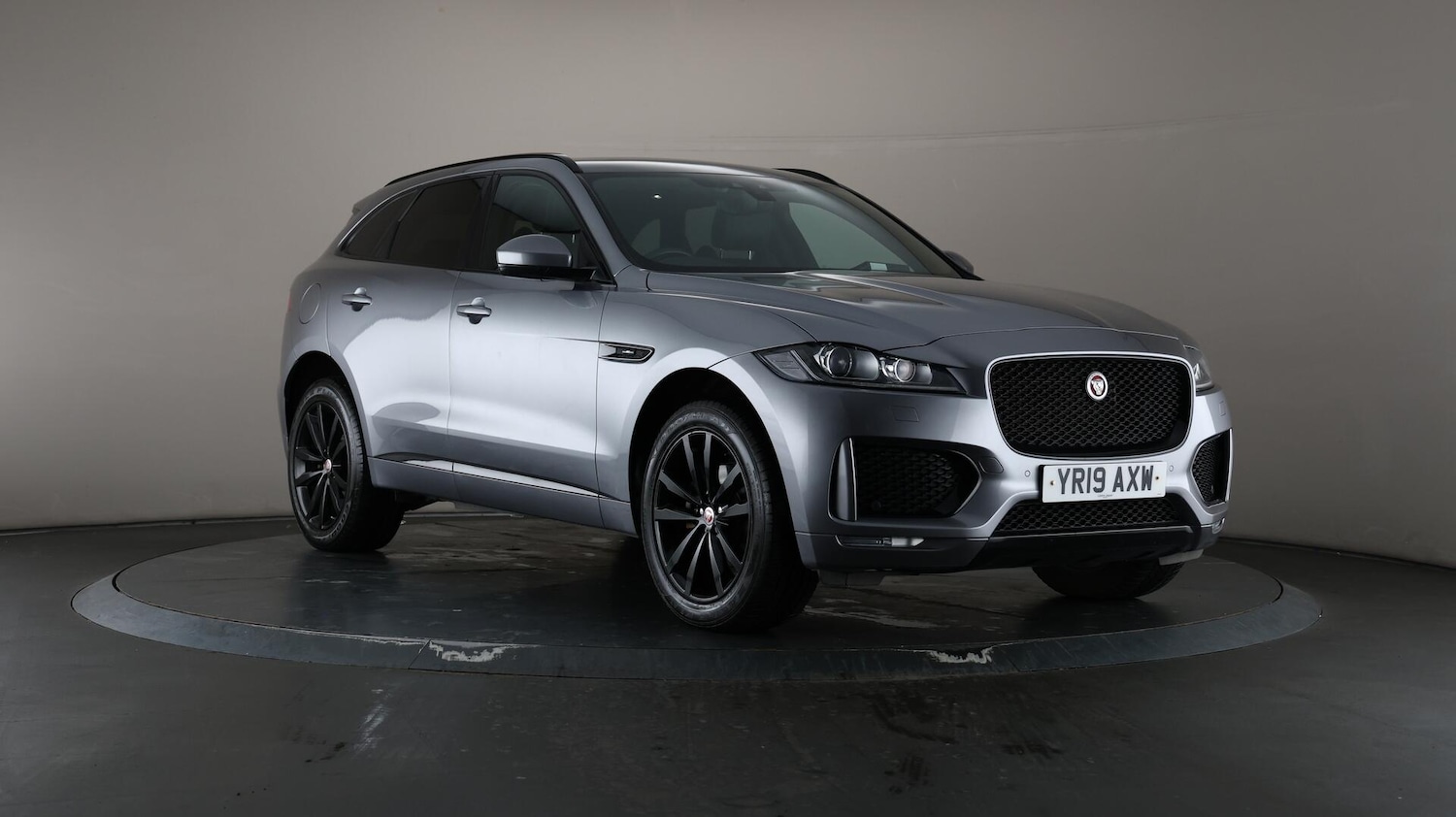 Used Jaguar F-Pace 2019 for sale - 76109301: Photo 54