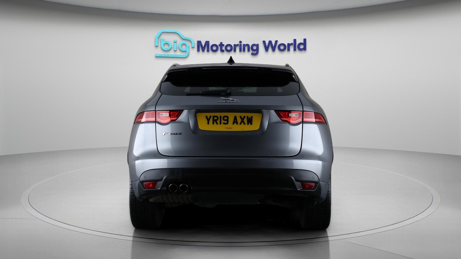 Used Jaguar F-Pace 2019 for sale - 76109301: Photo 6