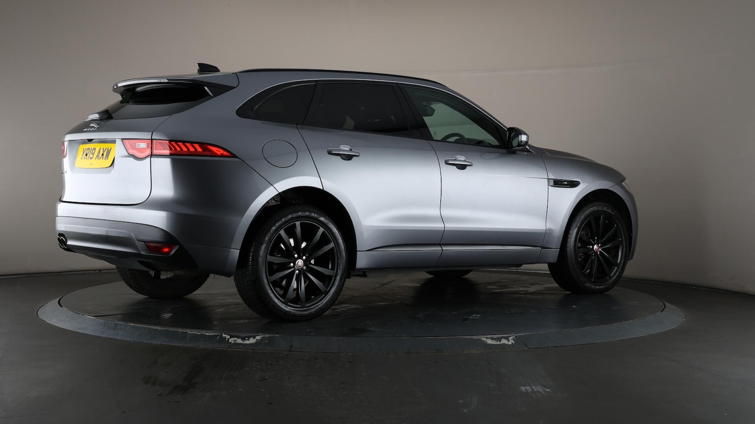 Used Jaguar F-Pace 2019 for sale - 76109301: Photo 66