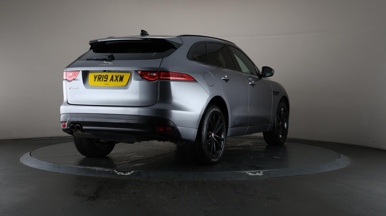 Used Jaguar F-Pace 2019 for sale - 76109301: Photo 70