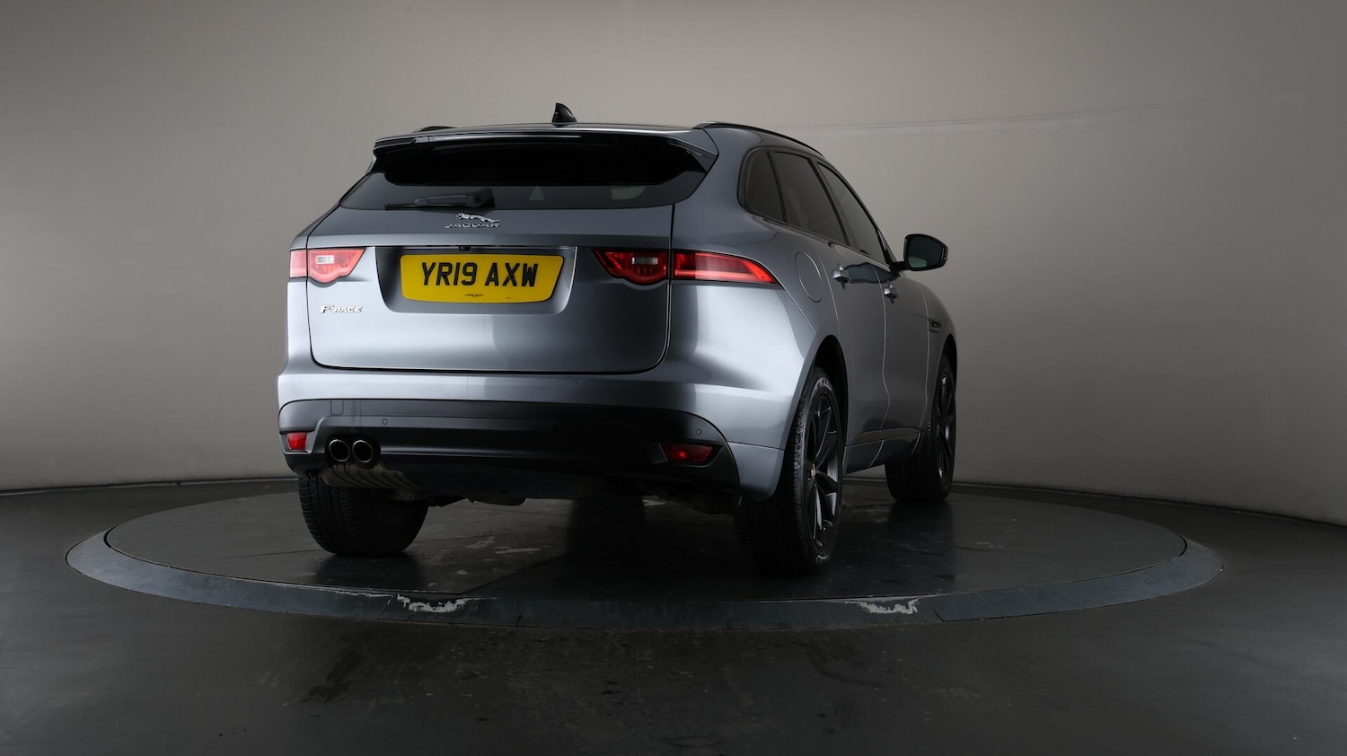 Used Jaguar F-Pace 2019 for sale - 76109301: Photo 71