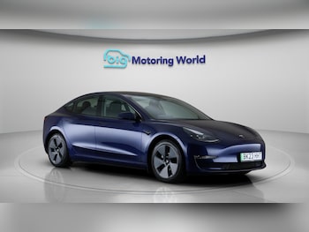Tesla - Model 3