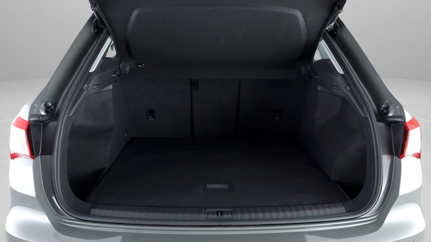 Used Audi Q3 2022 for sale - 77274405: Photo 17