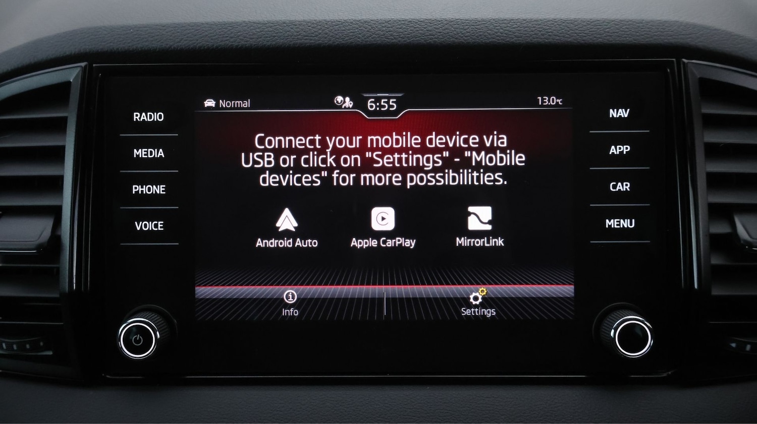 Used Skoda Karoq 2020 for sale - 77743088: Photo 25