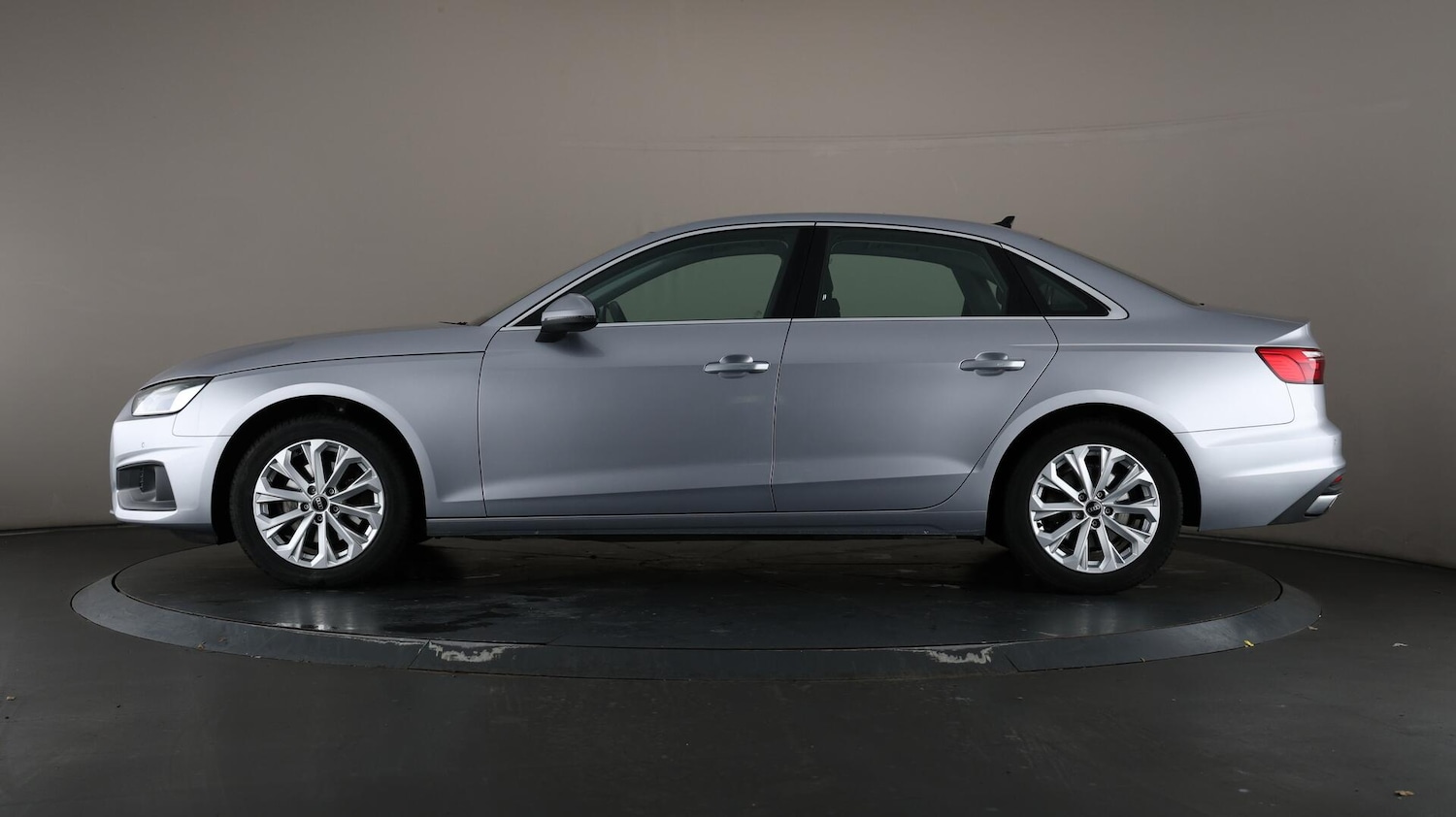 Used Audi A4 for sale - 76759675: Photo 38