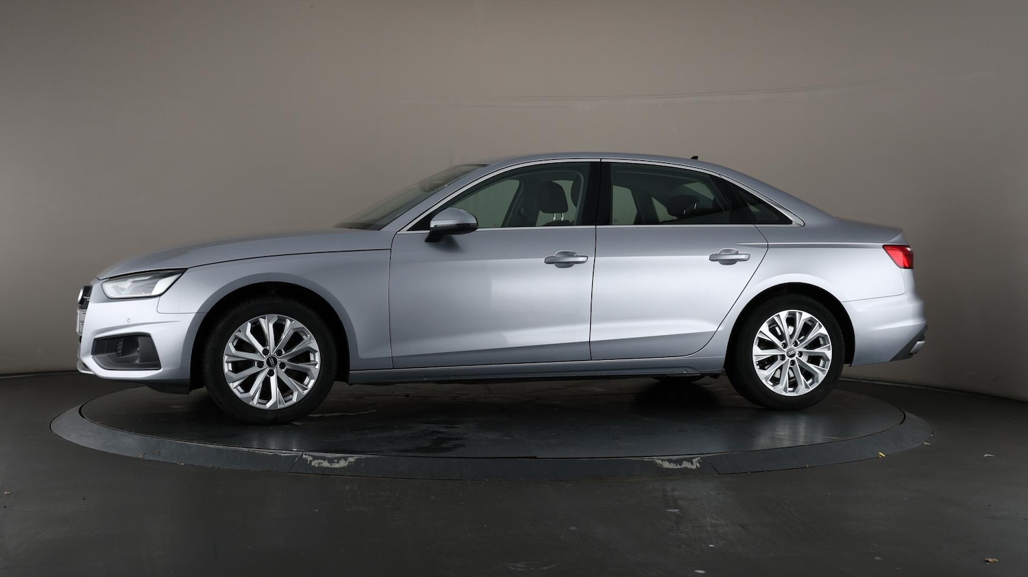 Used Audi A4 for sale - 76759675: Photo 40