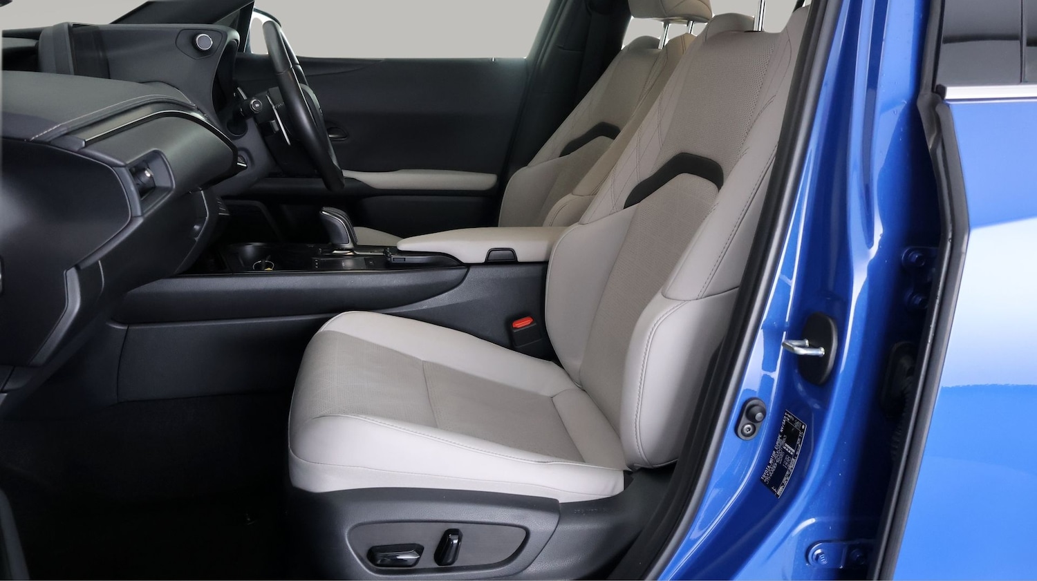 Used Lexus UX 2023 for sale - 77736094: Photo 13