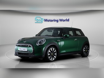 Used MINI Hatch 2023 for sale - 77833354: Photo