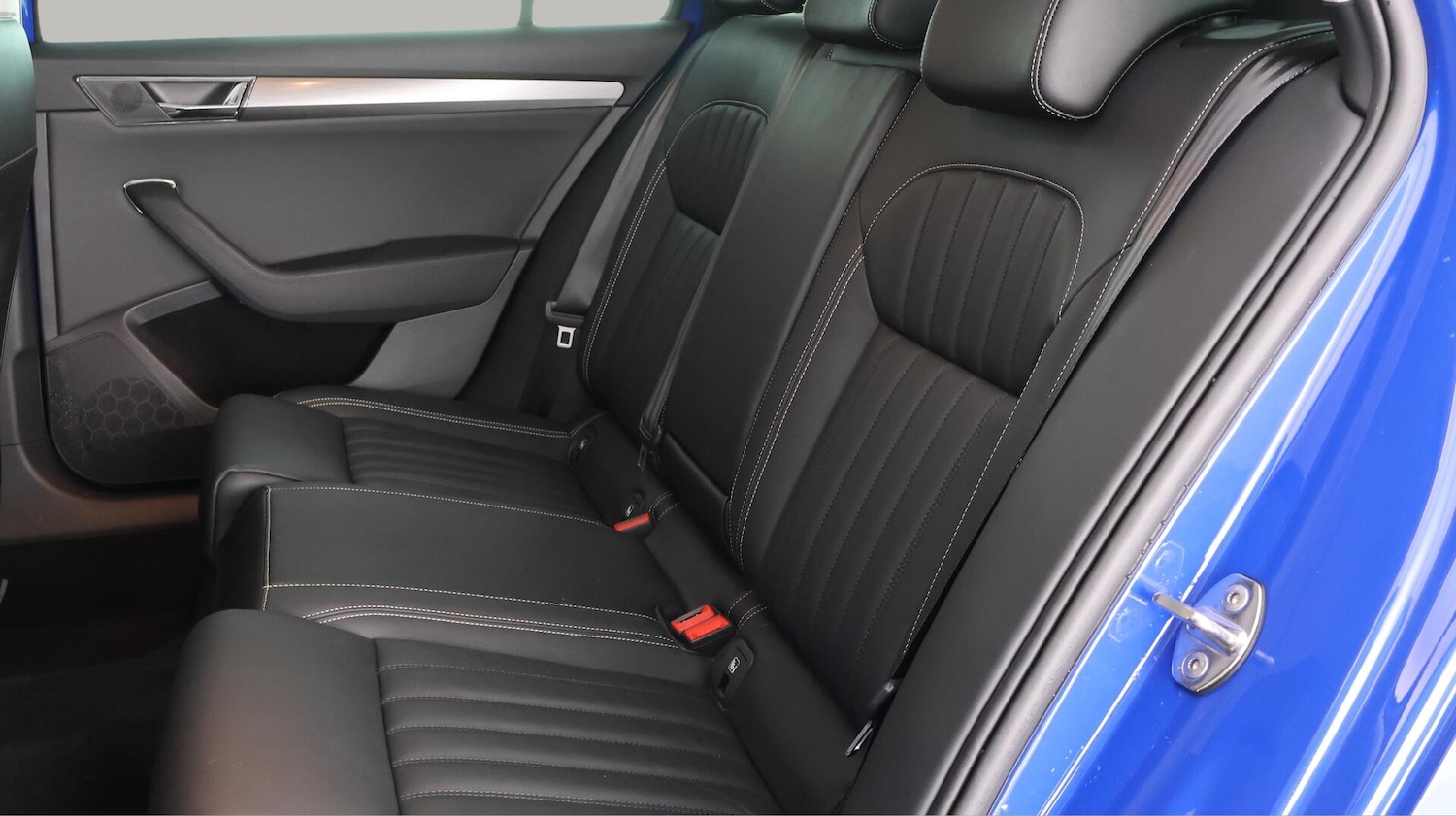 Used Skoda Superb 2021 for sale - 75915399: Photo 16