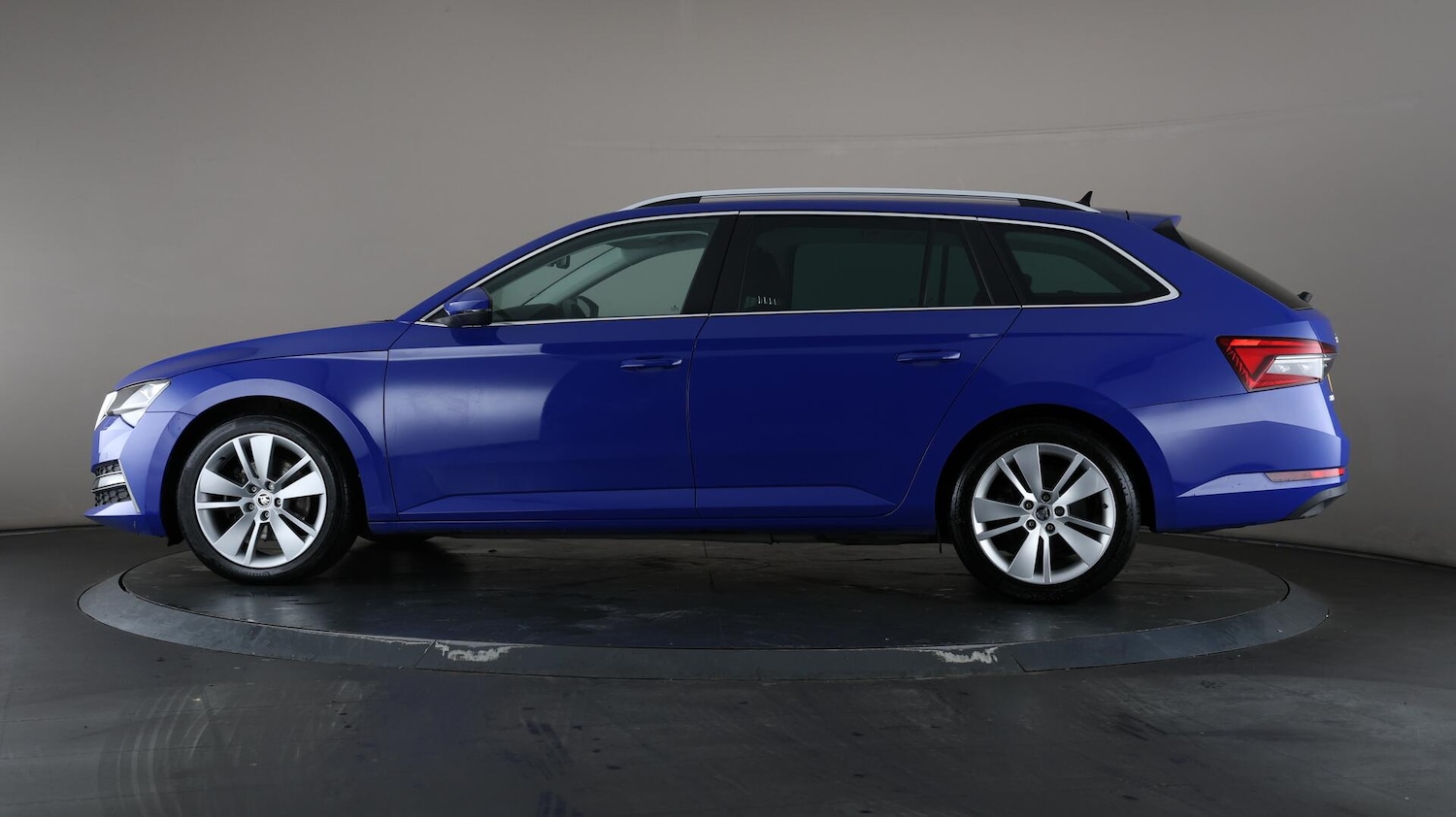 Used Skoda Superb 2021 for sale - 75915399: Photo 38