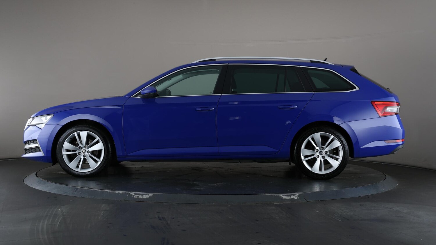 Used Skoda Superb 2021 for sale - 75915399: Photo 39