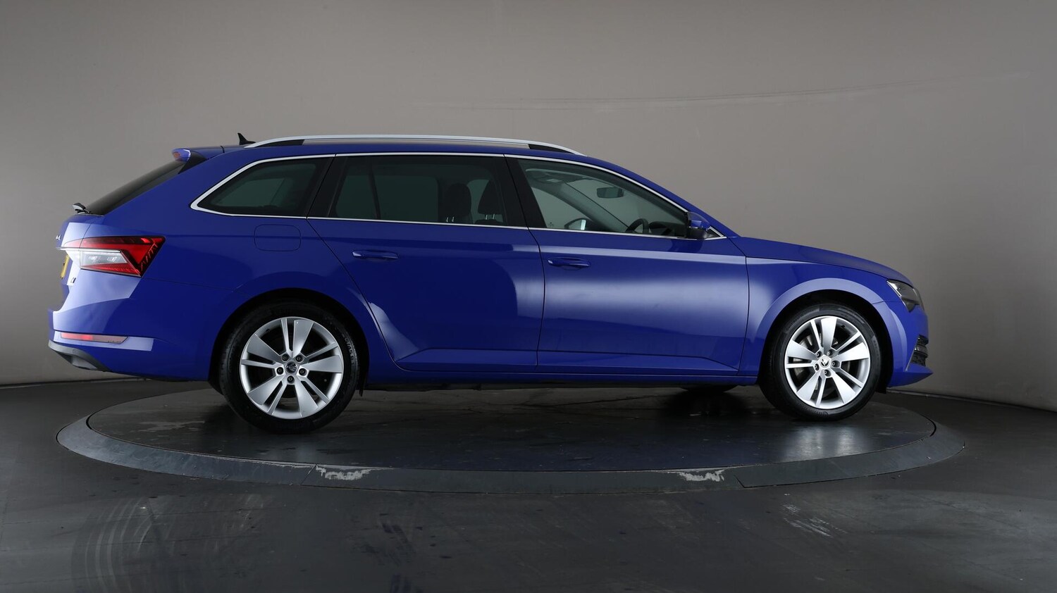 Used Skoda Superb 2021 for sale - 75915399: Photo 64