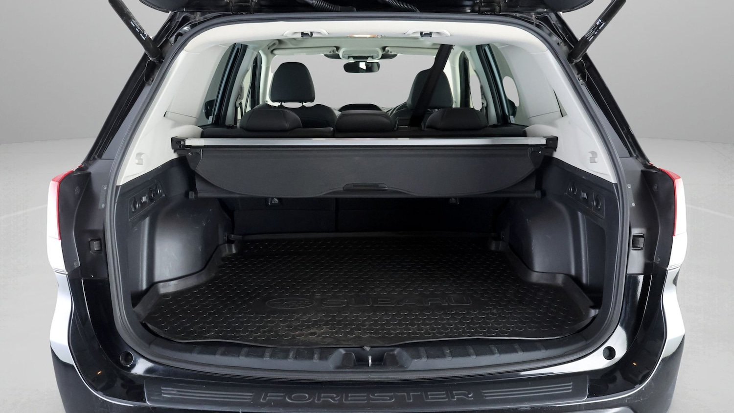 Used Subaru Forester 2023 for sale - 77282530: Photo 17