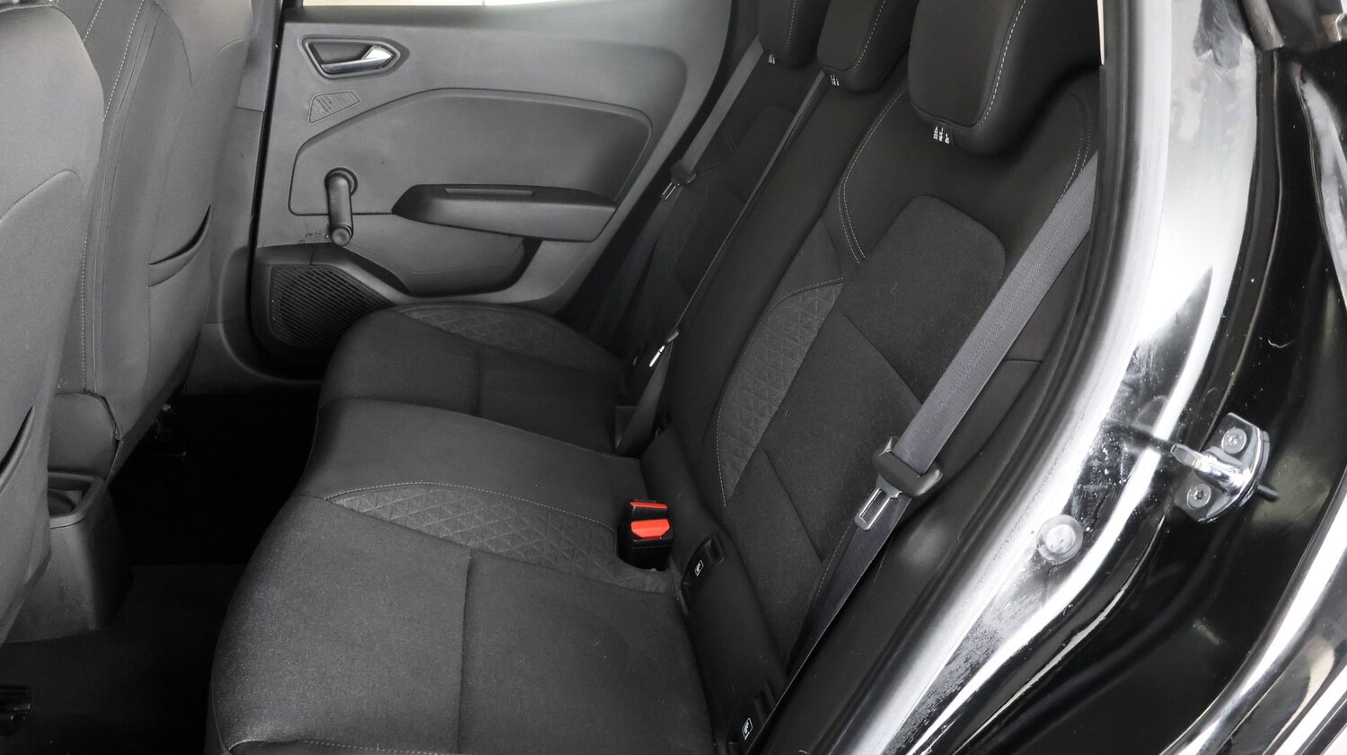 Used Renault Clio 2020 for sale - 77220134: Photo 16