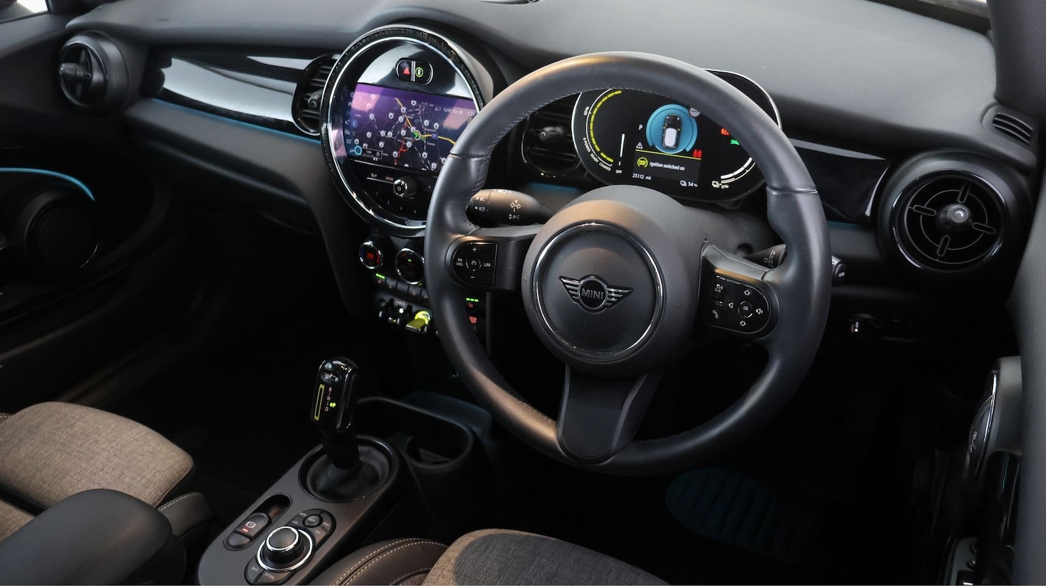 Used MINI Hatch 2022 for sale - 77881445: Photo 9