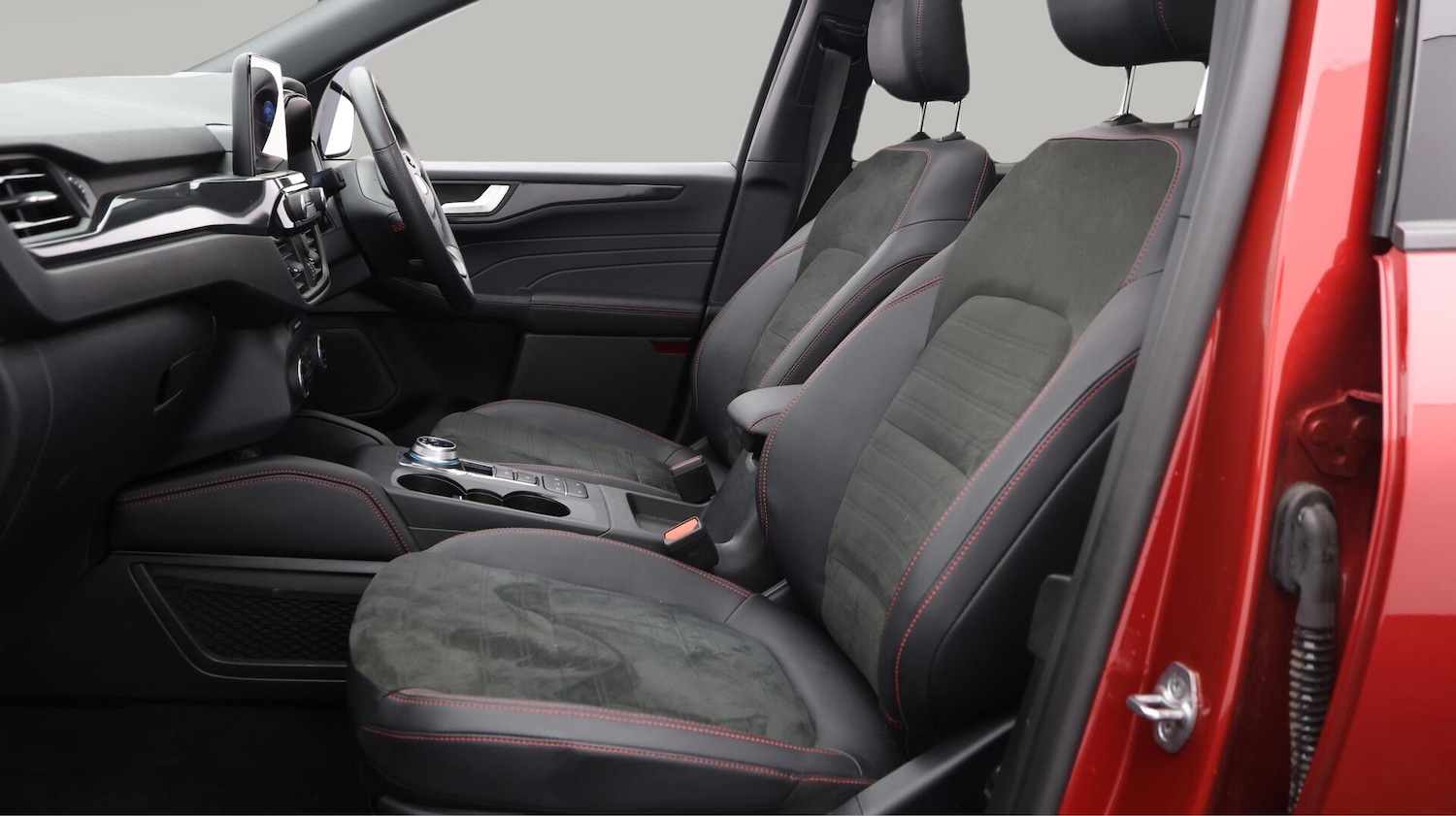 Used Ford Kuga 2023 for sale - 76612973: Photo 15