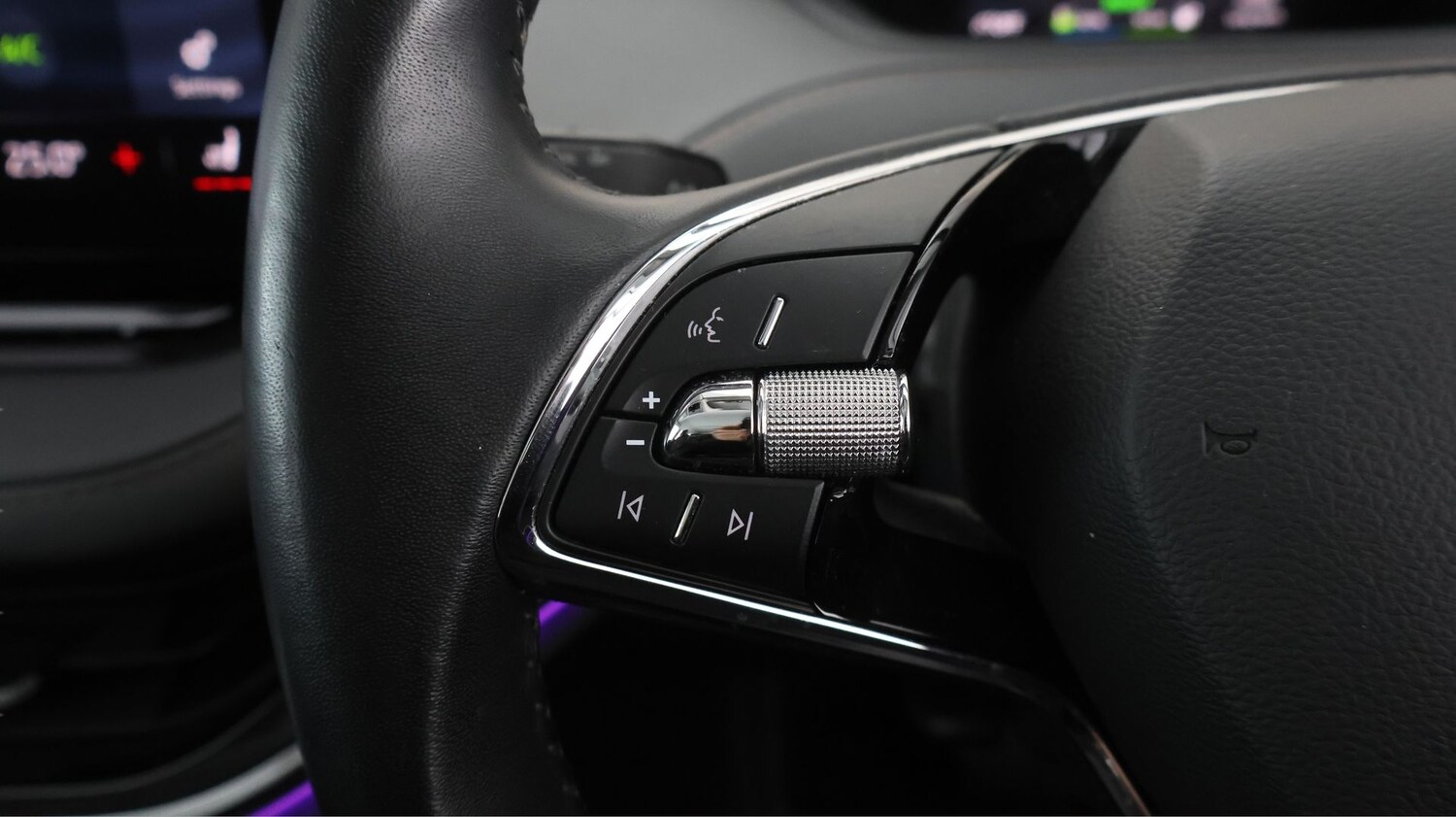 Used Skoda Enyaq 2022 for sale - 77735556: Photo 20