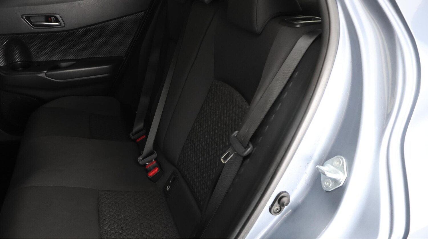 Used Toyota C-HR 2022 for sale - 76573401: Photo 17