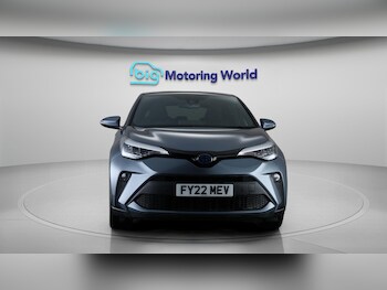 Used Toyota C-HR 2022 for sale - 76573401: Photo