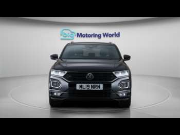 Used Volkswagen T-Roc 2019 for sale - 74828643: Photo