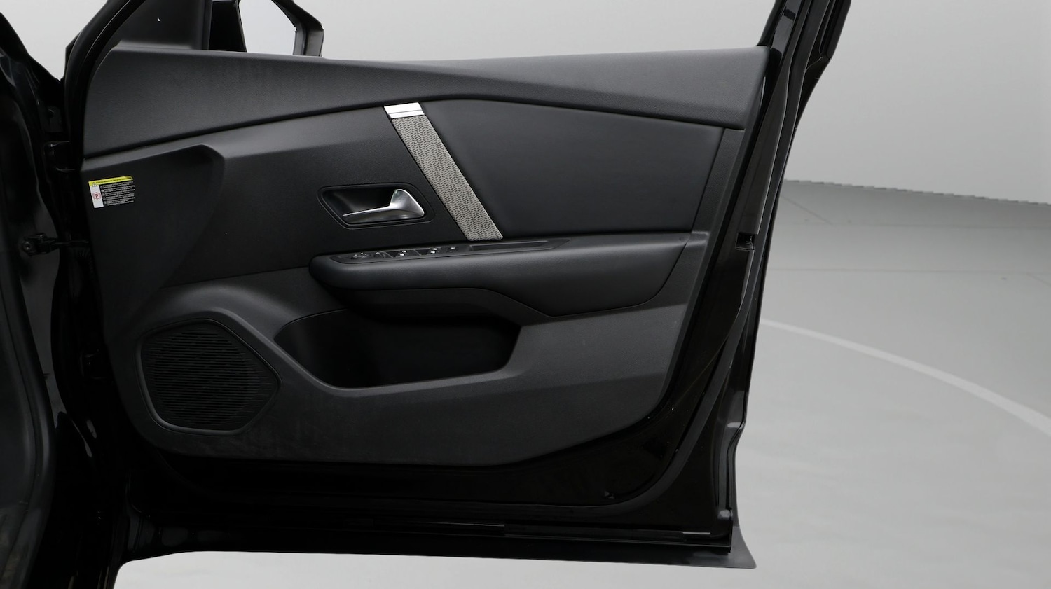 Used Citroen C4 2023 for sale - 77901221: Photo 15