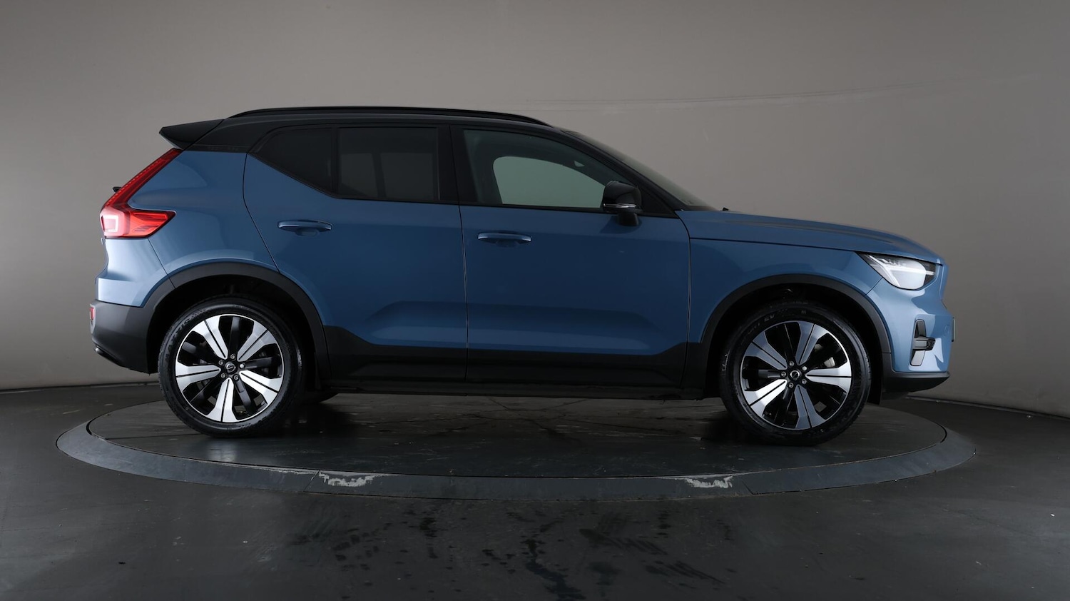 Used Volvo XC40 2022 for sale - 75977417: Photo 58