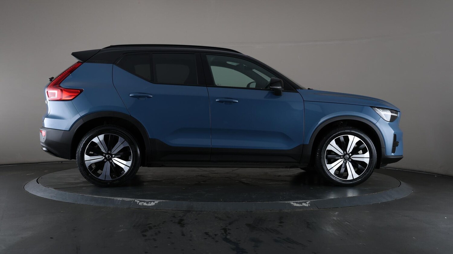 Used Volvo XC40 2022 for sale - 75977417: Photo 59