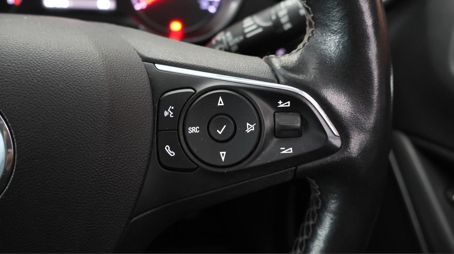 Used Vauxhall Crossland 2022 for sale - 76388682: Photo 21