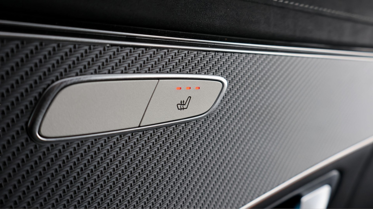 Used Mercedes-Benz EQC 2021 for sale - 77704229: Photo 20