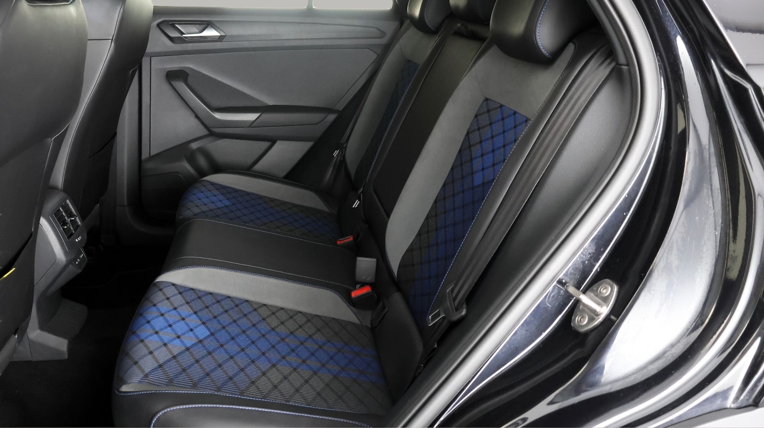 Used Volkswagen T-Roc 2023 for sale - 77381407: Photo 16