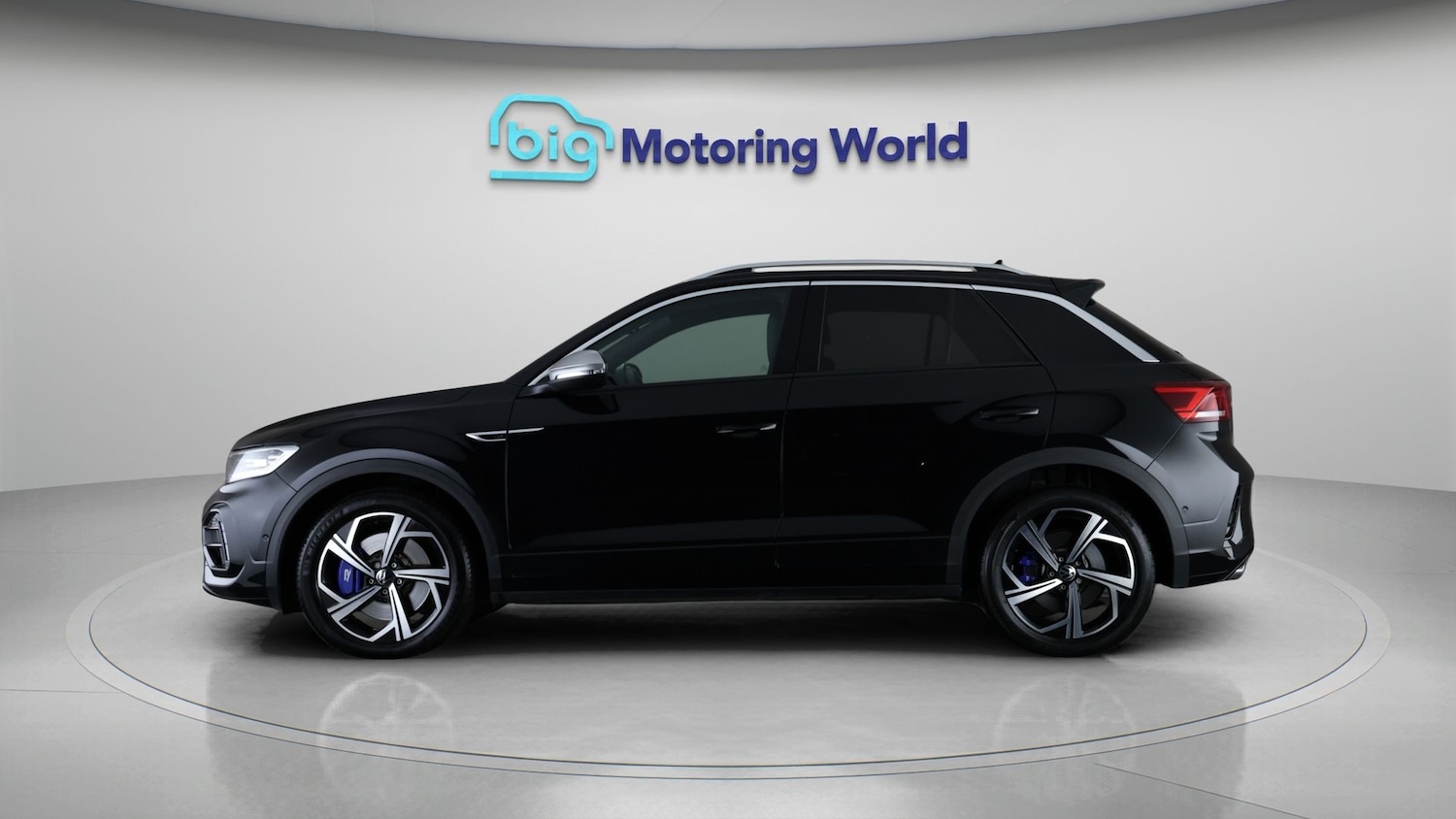 Used Volkswagen T-Roc 2023 for sale - 77381407: Photo 4