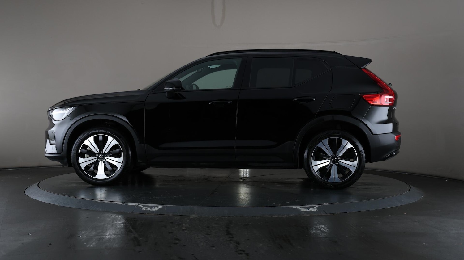 Used Volvo XC40 2022 for sale - 76012720: Photo 39