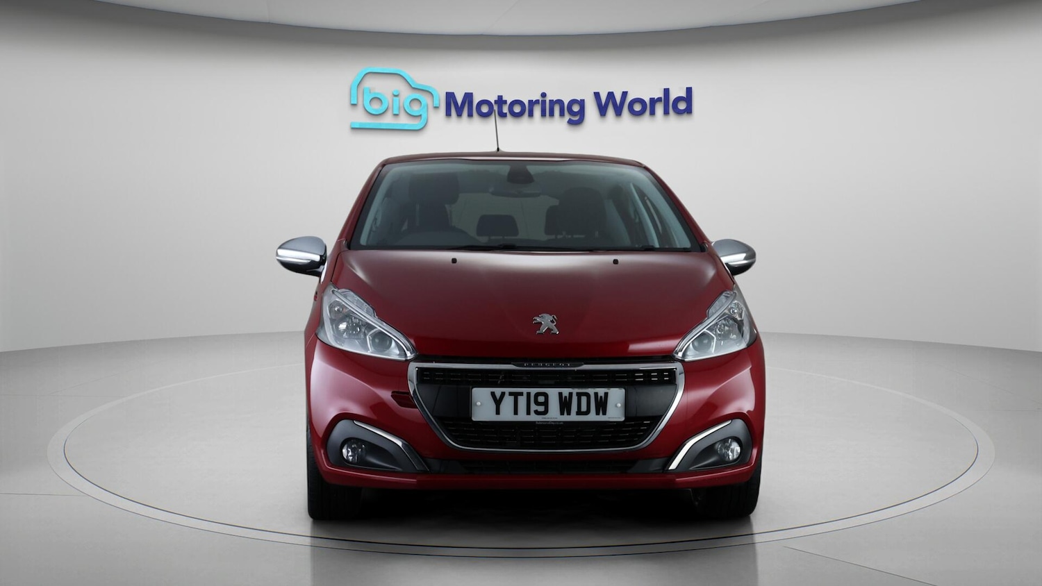 Used Peugeot 208 2019 for sale - 76380829: Photo 2