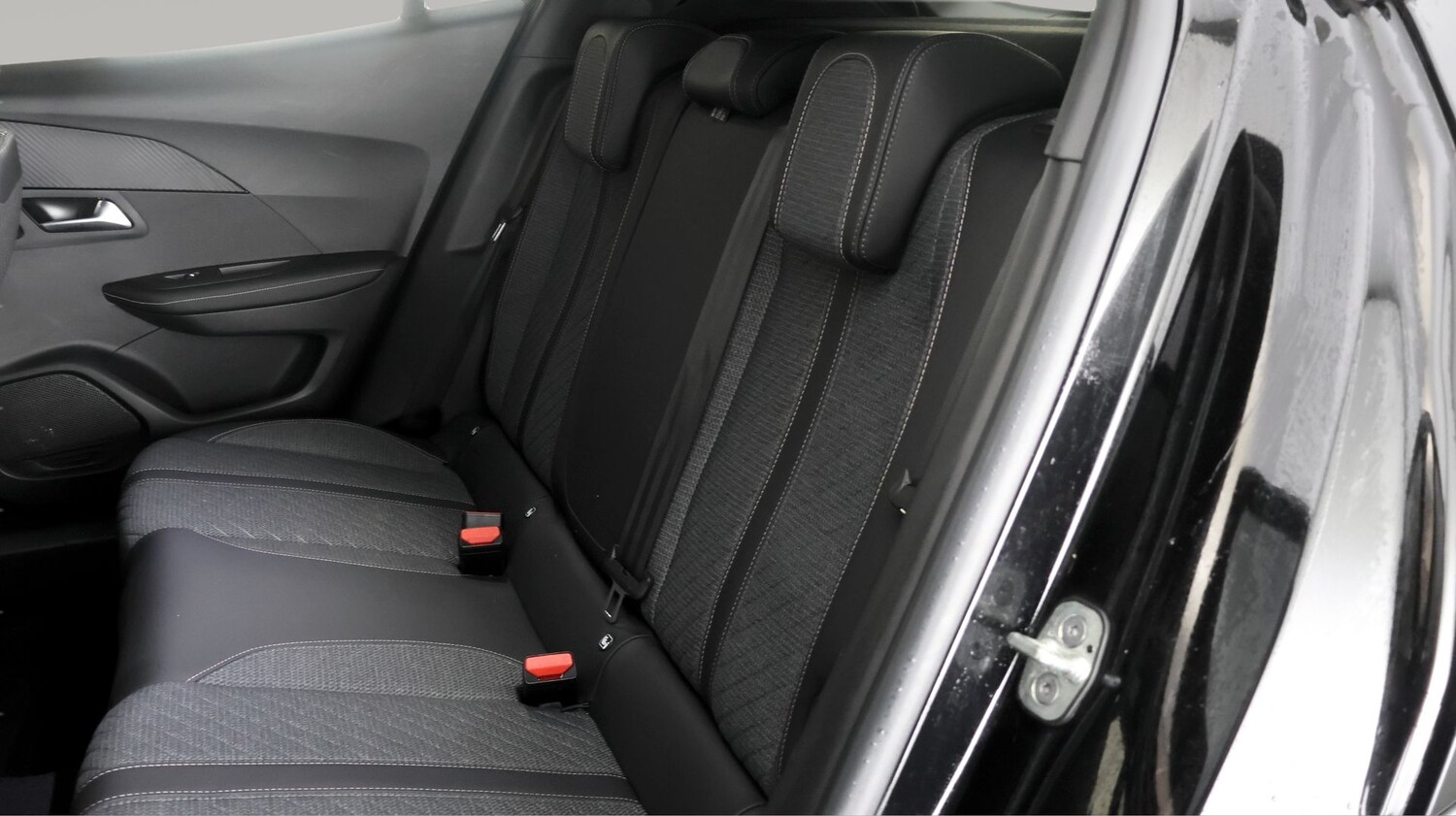 Used Peugeot 2008 2023 for sale - 77220273: Photo 16