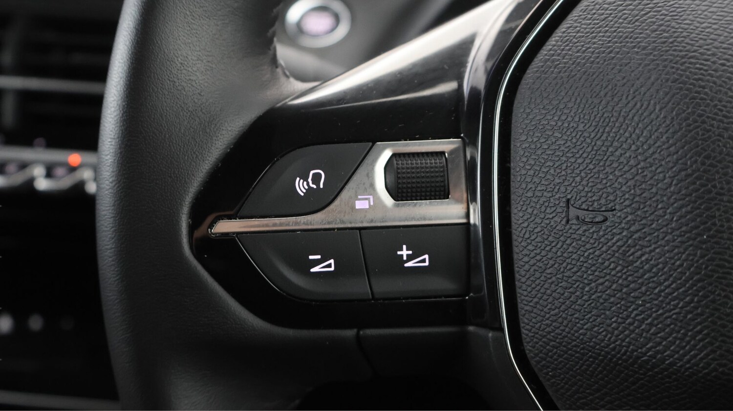 Used Peugeot 2008 2023 for sale - 77220273: Photo 20