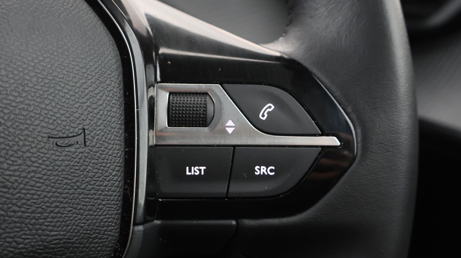 Used Peugeot 2008 2023 for sale - 77220273: Photo 24