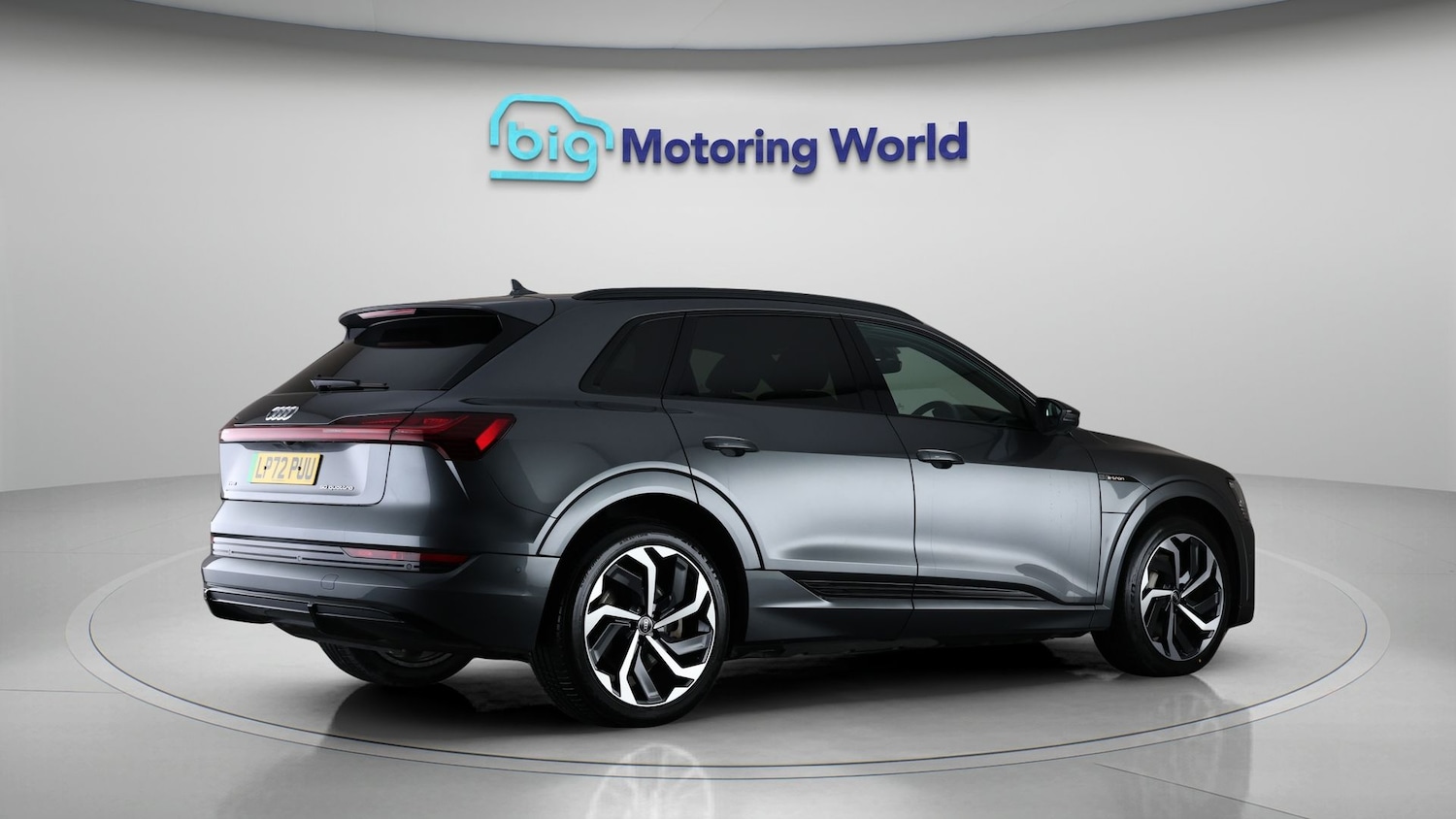 Used Audi e-tron 2023 for sale - 77610309: Photo 7