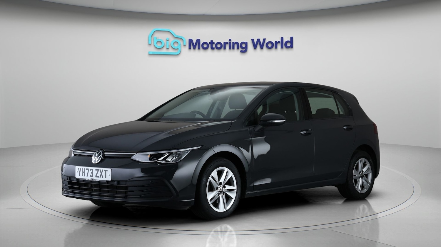 Used Volkswagen Golf 2023 for sale - 77635734: Photo 3