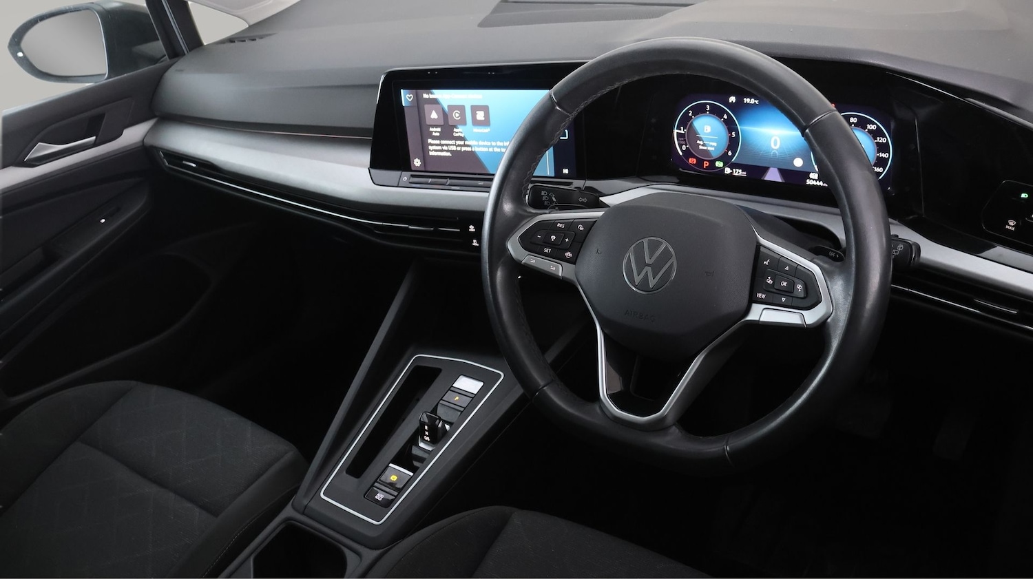 Used Volkswagen Golf 2023 for sale - 77635734: Photo 9