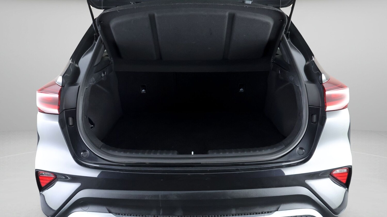 Used Kia XCeed 2023 for sale - 77678558: Photo 16