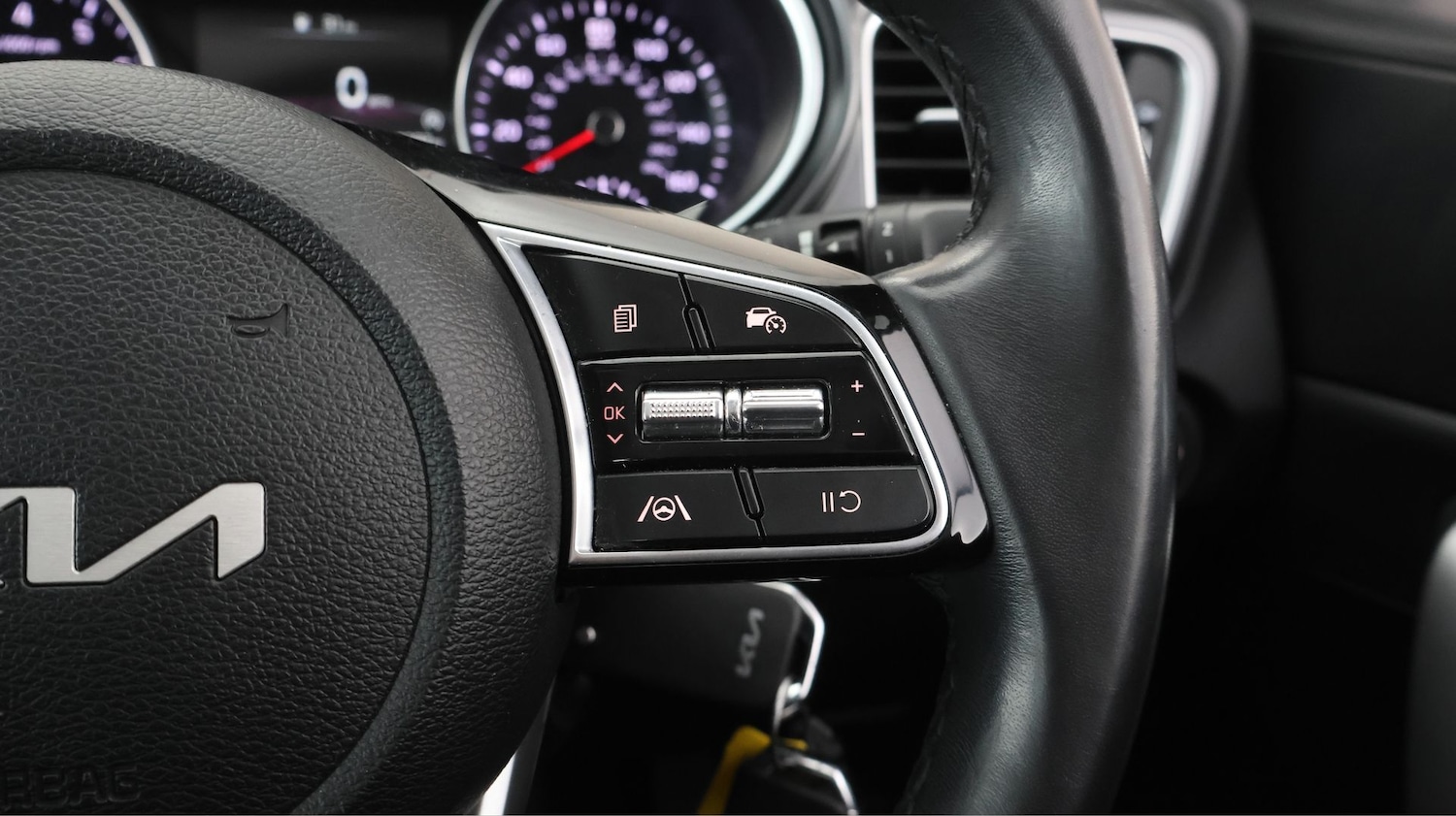 Used Kia XCeed 2023 for sale - 77678558: Photo 21